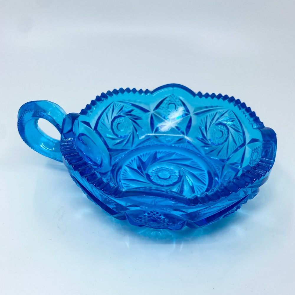Vintage 1950s Kemple McKee Aztec Blue Nappy Dish Pattern 96 Handled Bowl